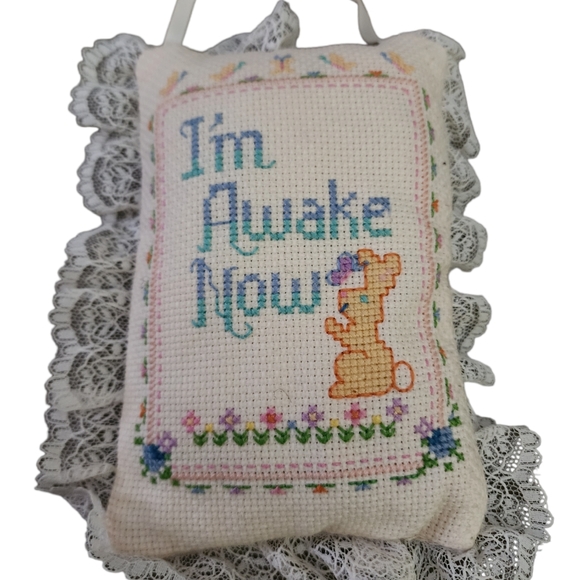 Vintage baby sleeping crosstitch door hanger - Picture 2 of 2